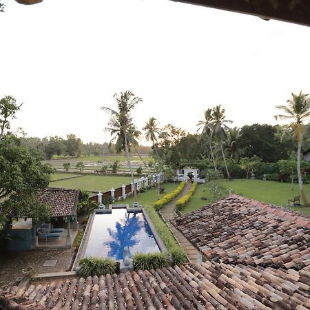 Villa Kubura Hikkaduwa Bagian luar foto