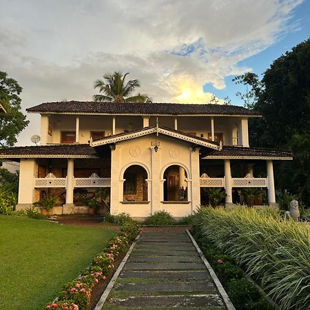 Villa Kubura Hikkaduwa Bagian luar foto